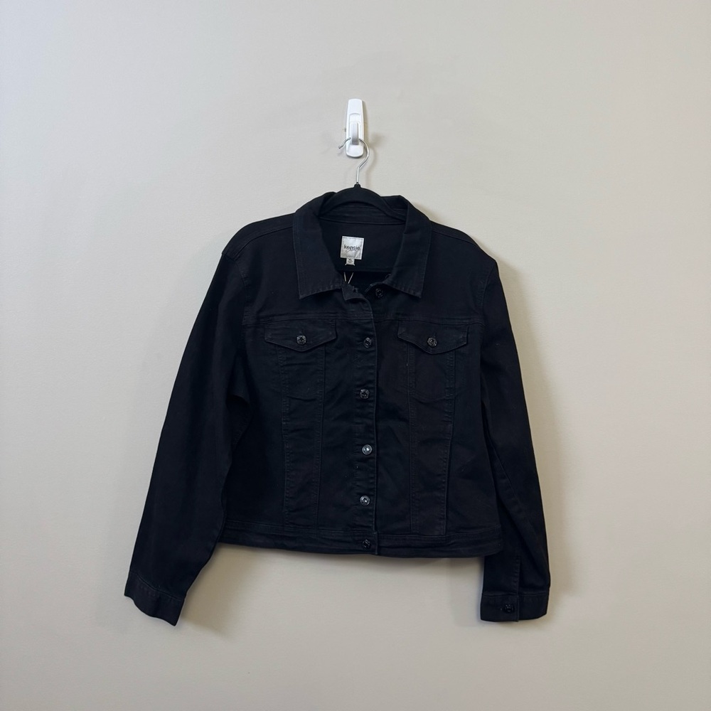 Kensie Jeans (NWT) women’s black button front denim jean jacket